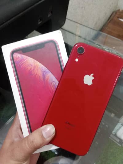 iphone XR jv 64 gb complete box