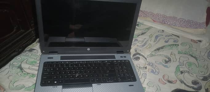 hp core i7 4th gen 1gb graphic card and 128gb ssd 500 gb hard drive