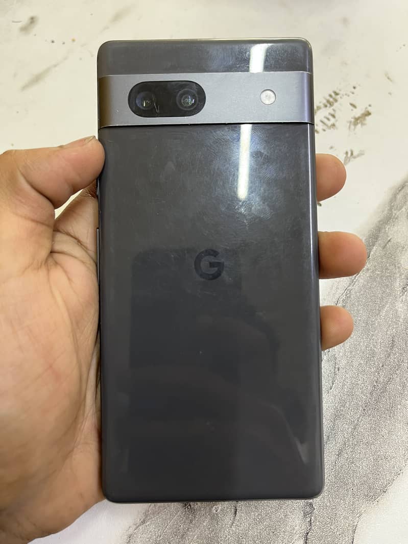 Google pixel 7a 3