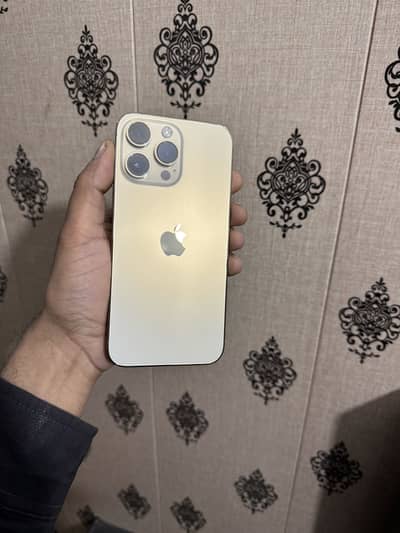 iPhone 14 pro max sim locked