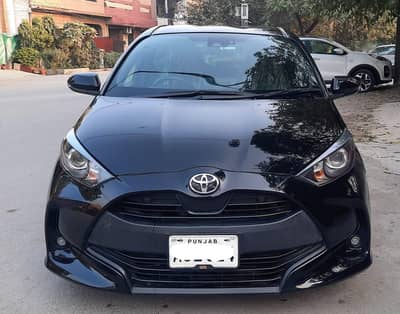 Toyota Yaris hatchback G package 1.0