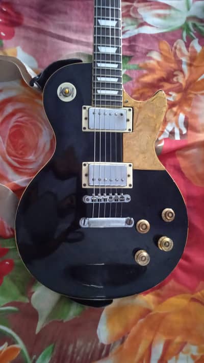 Photogenic Electric Guitar (Les Paul Style) – Good Condition