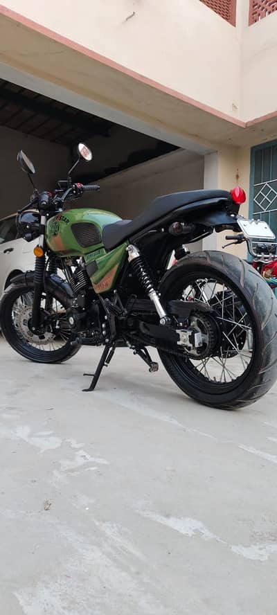 Super Star falcon  200CC 2024