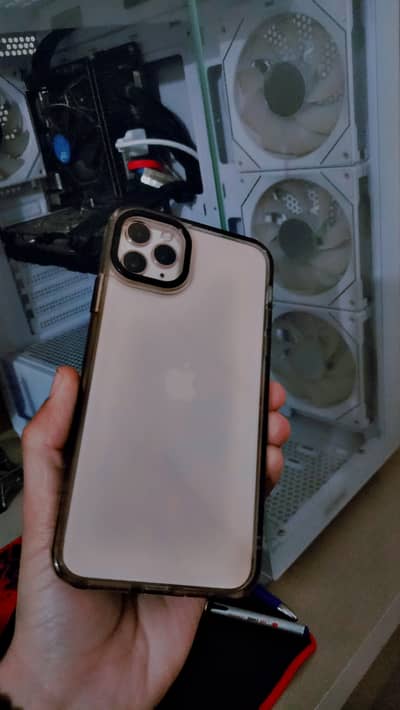 iPhone 11 Pro Max /256gb factory unlocked