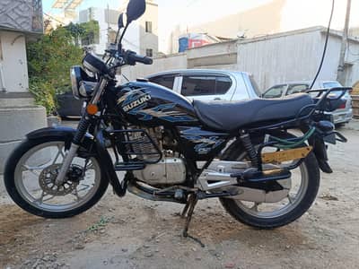 Suzuki GS 150 Special Edition.