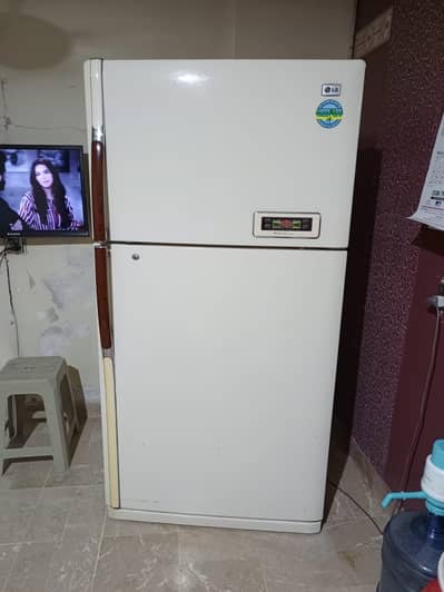 LG refrigerator