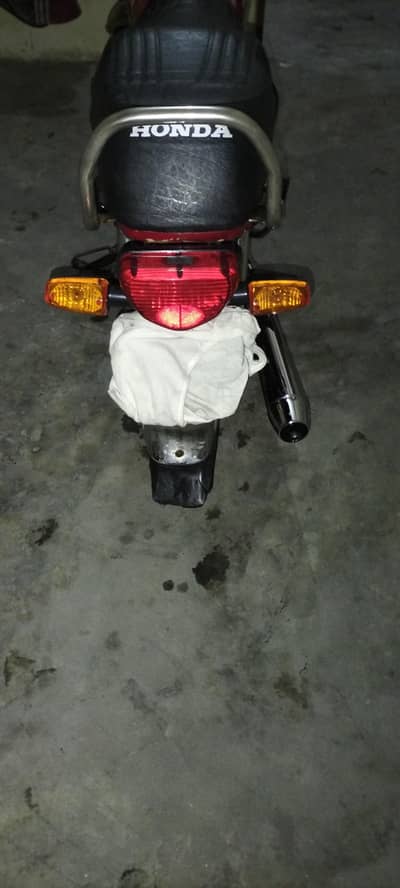 umarfarooq 03026575981 contact number