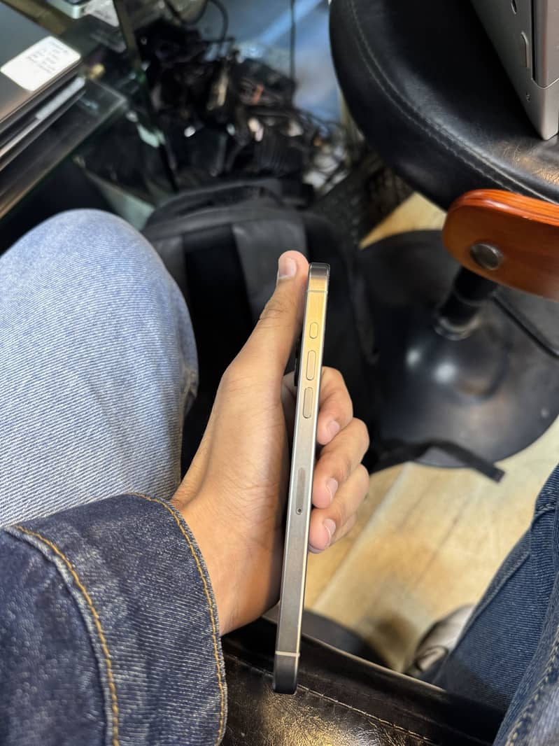 İPhone 15 pro max 1