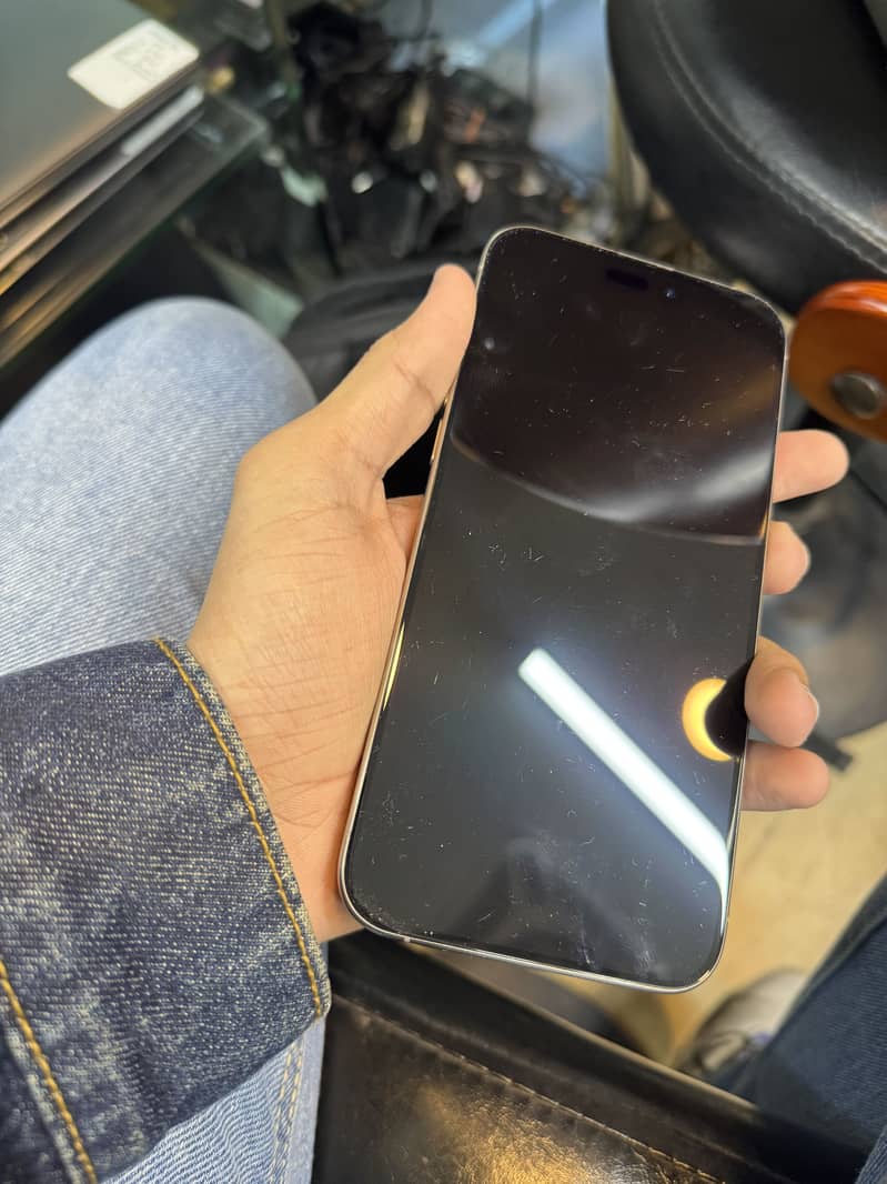 İPhone 15 pro max 7