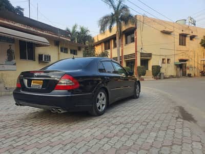 Mercedes Benz E320 top of line