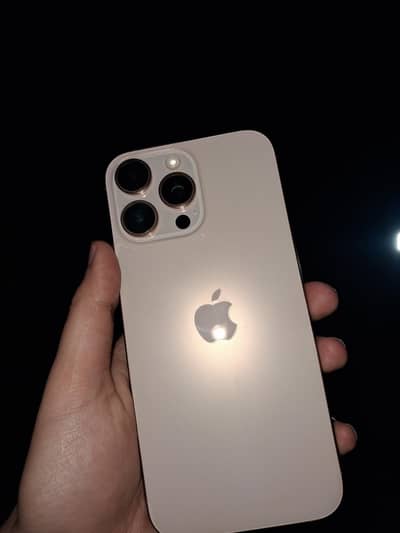 Iphone 16 pro max / with box