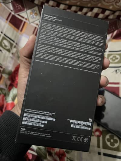 all ok hai bas battery service pa hai 128 gb hai