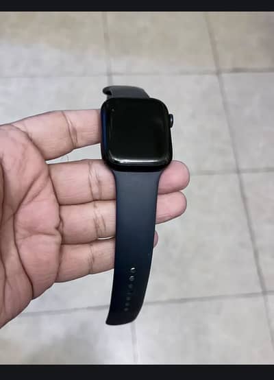Apple Watch Series 8