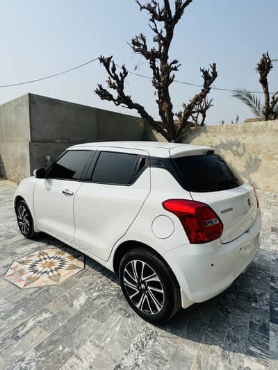 Suzuki Swift Glx cvt 2022