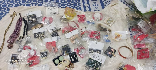 Artificial Jewelllery