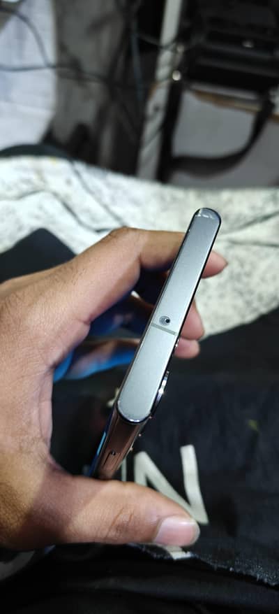 samsung s22 ultra 8/128 offical pta approved