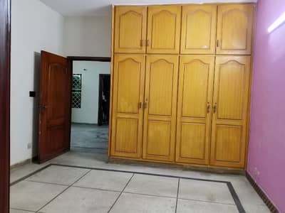 05 MARLA FIRST FLOOR PORTION FOR RENT IN JOHAR TOWN LAHORE
