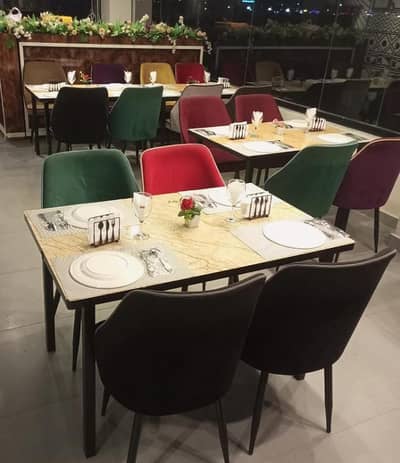 Restaurant Table & Chair Set