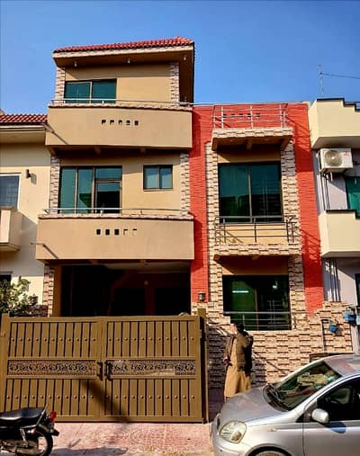 25x40 4 Marla House for Sale G-13