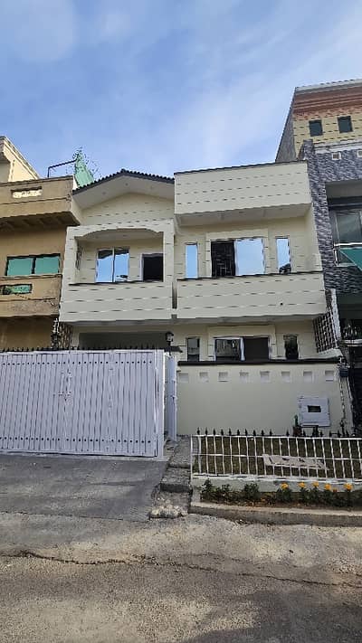 25x40 4 Marla House for Sale G-13