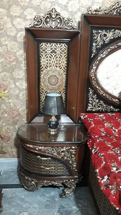 Bed Set with Including Side Tallble dresing table