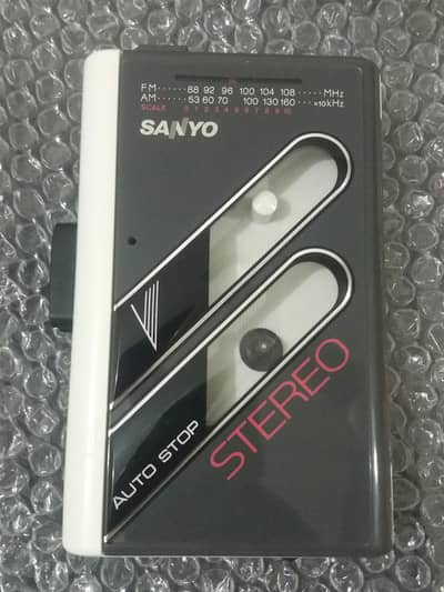 Sanyu Walkman
