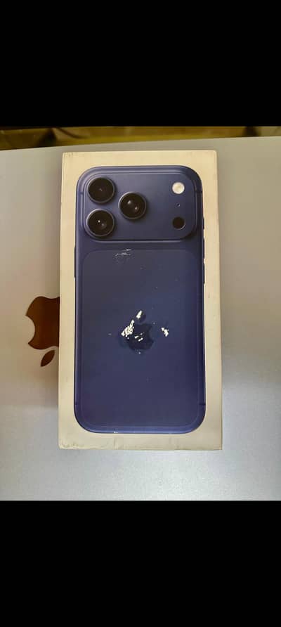 iphone 17 pro 1 TB Box Pack