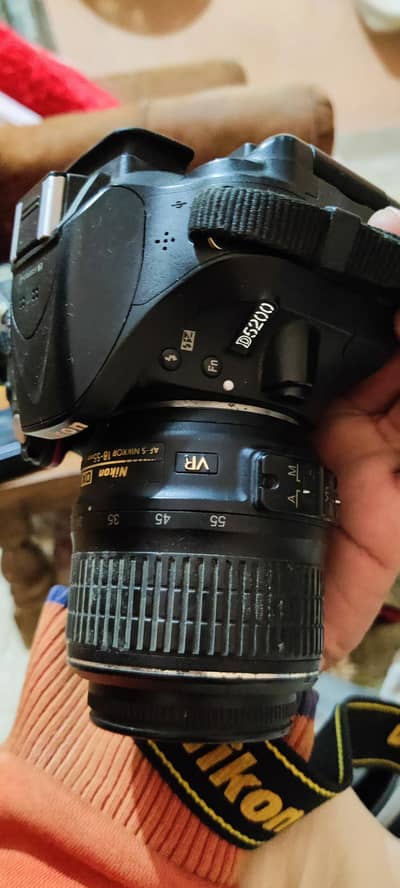 Nikon D5200