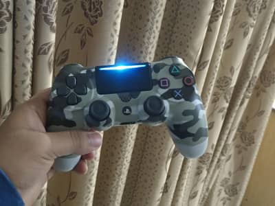 PlayStation 4 Wireless Controller | Excellent Condition