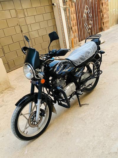 Suzuki GS SE 2018#0/3/1/7/0/0/2/4/6/2/9