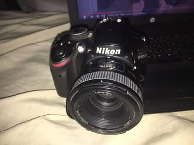 Nikon D3200 DSLR for sale.