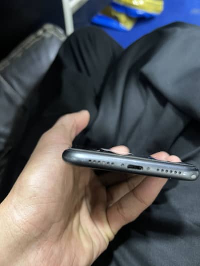 iphone 11 64 gb water pack total geniune