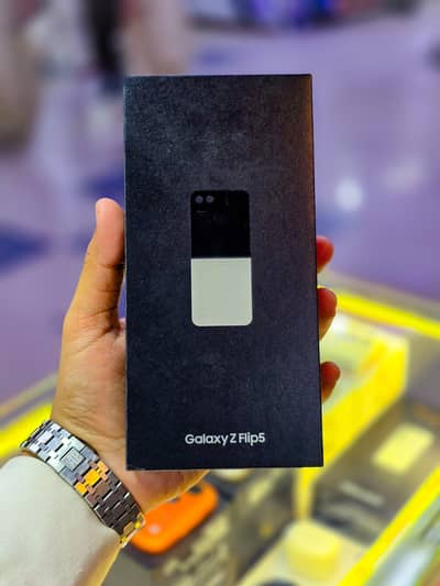 Samsung Z Flip 5 8GB | 512GB Official PTA Approved Complete Box