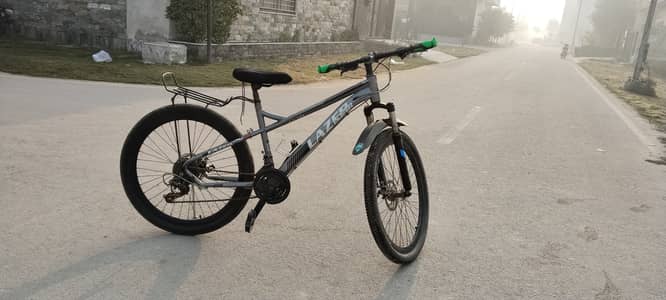 Quick sale  Laser Mountain Bike – Disc Brakes – Smooth Ride