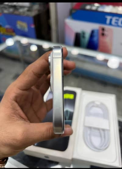 iPhone 16 PM Non PTA JV phone 256gb 03163299810 only WhatsApp