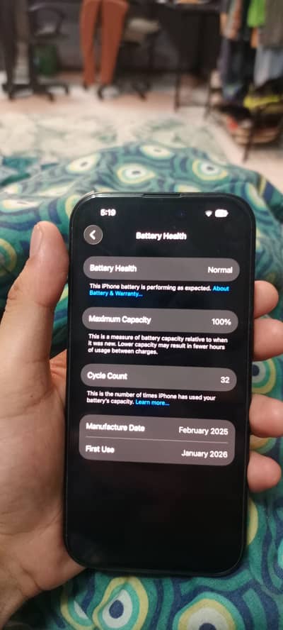 Iphone 16 black 128gb used mint with box