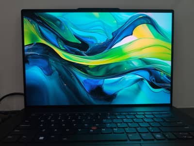 ThinkPad Z16 4K+ OLED 32GB 2TB Ryzen 7 6850H (i7 12th gen)