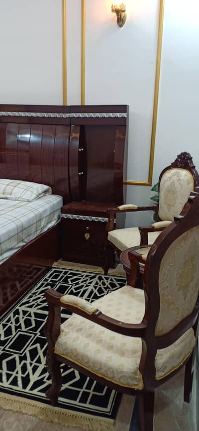 bed in almost new condition