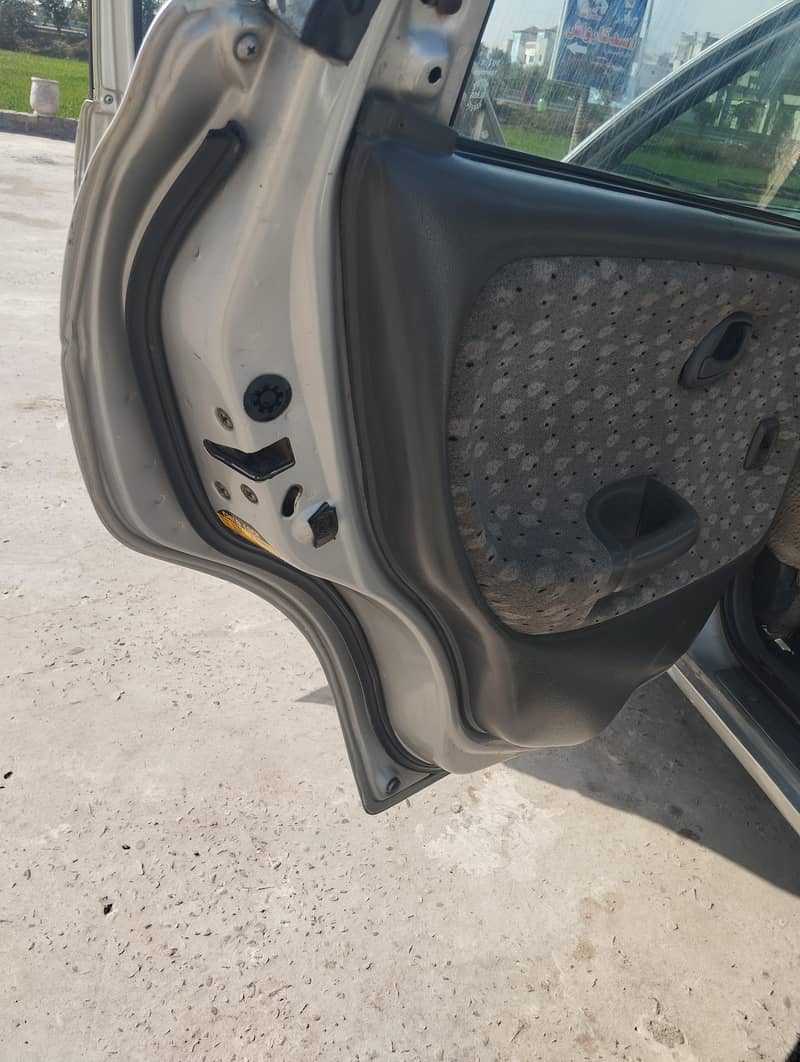 سوزوکی بلینو انتہائی اچھی کنڈیشن میں 7