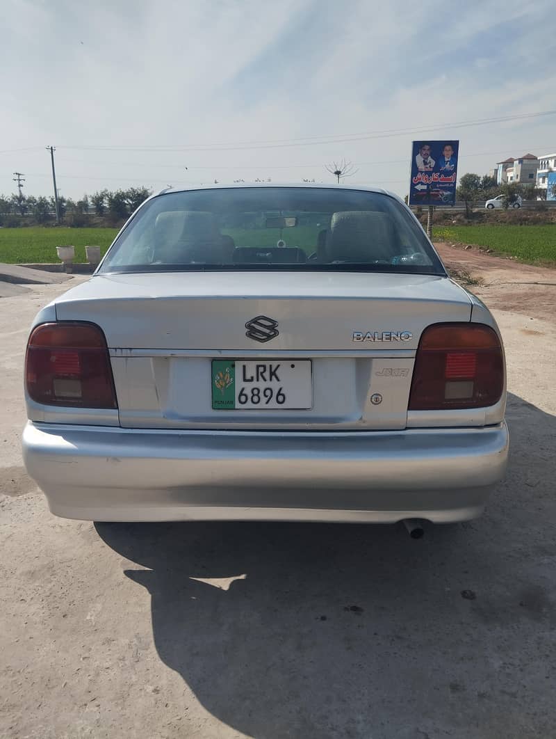 سوزوکی بلینو انتہائی اچھی کنڈیشن میں 11
