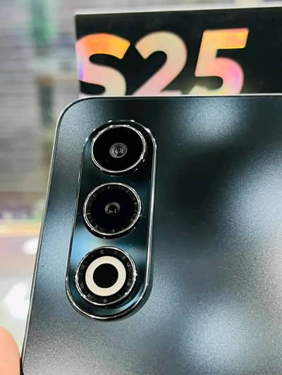 itel s25 super AMOLED display 12/128