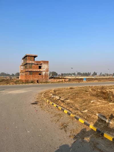 5 Marla Corner Plot for Sale in L Block, LDA City Lahore