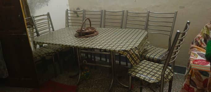 dining table 8 seater