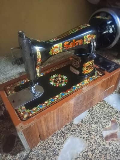 silai machine with box in liyaqatsbad add details parhe 03112984471