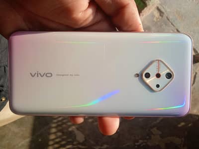 vivo 1920