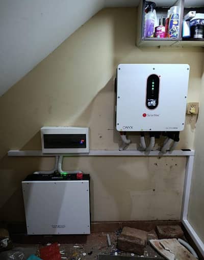 solar fitting solar inverter repairing elevated structure