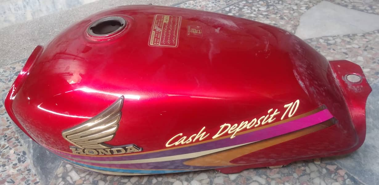 tanki/tappy, zero,three,one,one,zero,zero,zero,one,three,nine,zero 8