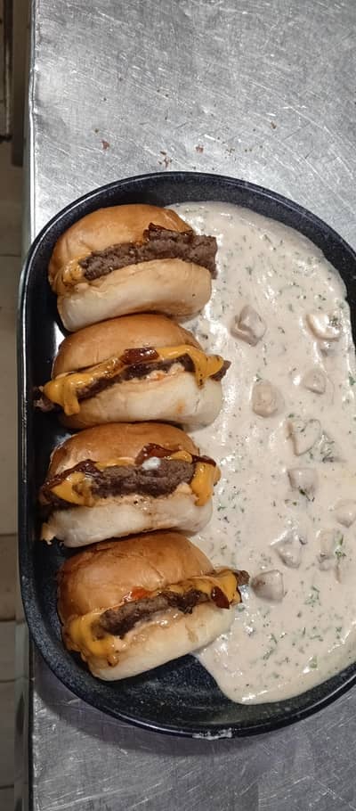 Need two Helpers/Dishwashers