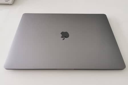 Apple Macbook Pro 15.4 Core i9 inch 2019 at Al Wajid