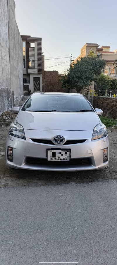 Toyota prius 2011 model